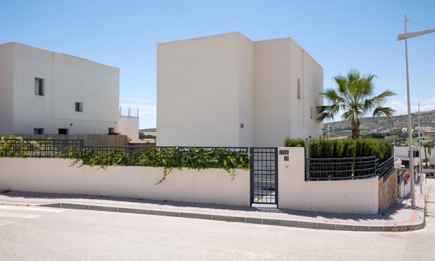 New Property for sale - Villa for sale - Algorfa - La Finca Golf
