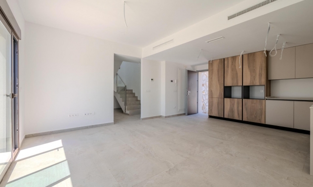 New Property for sale - Villa for sale - Algorfa - La Finca Golf