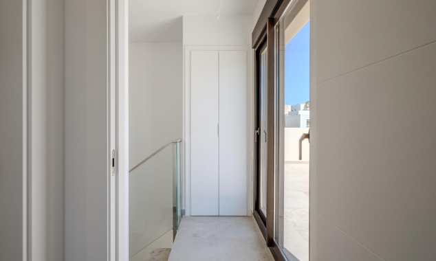 New Property for sale - Villa for sale - Algorfa - La Finca Golf
