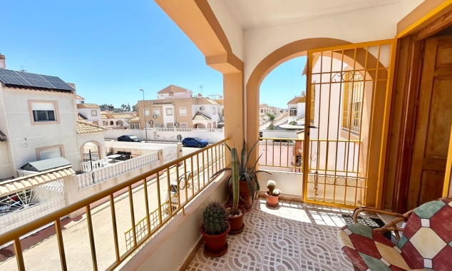 Property for sale - Bungalow for sale - Torrevieja - Altos del Limonar