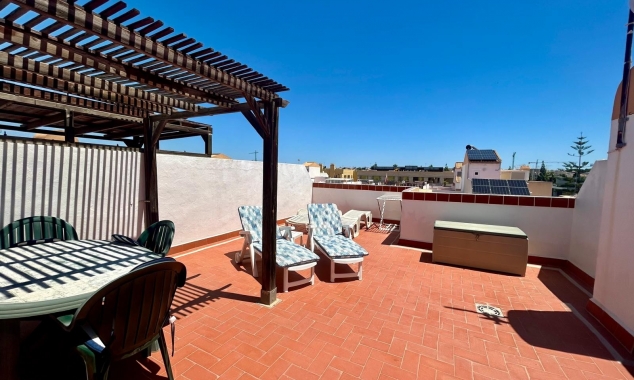 Property for sale - Bungalow for sale - Torrevieja - Altos del Limonar