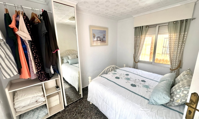 Te koop aangeboden onroerend goed - Bungalow te koop - Torrevieja - El Chaparral