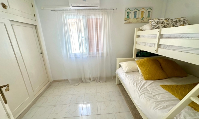Te koop aangeboden onroerend goed - Bungalow te koop - Torrevieja - El Chaparral