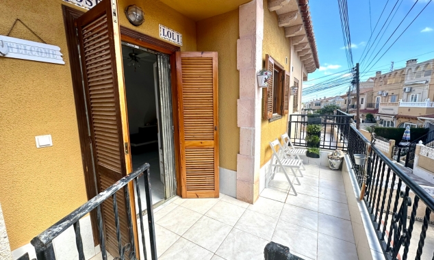 Te koop aangeboden onroerend goed - Bungalow te koop - Torrevieja - El Chaparral
