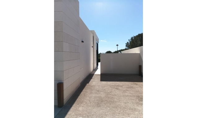 New Property for sale - Villa for sale - Pilar de la Horadada - Lo Romero Golf Course
