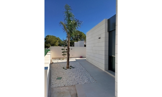 New Property for sale - Villa for sale - Pilar de la Horadada - Lo Romero Golf Course