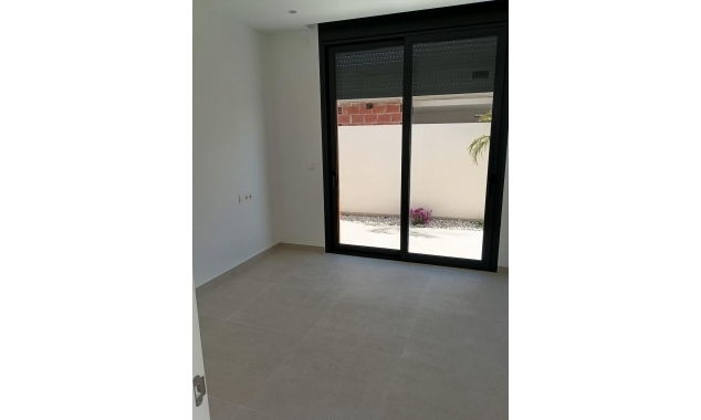 New Property for sale - Villa for sale - Pilar de la Horadada - Lo Romero Golf Course