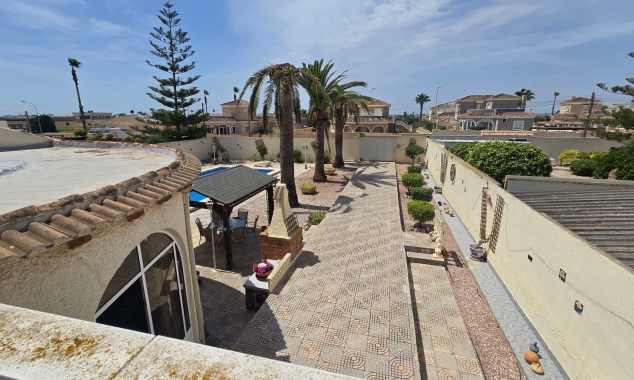 Property for sale - Villa for sale - Torrevieja - San Luis
