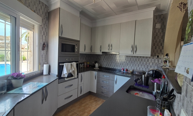 Property for sale - Villa for sale - Torrevieja - San Luis