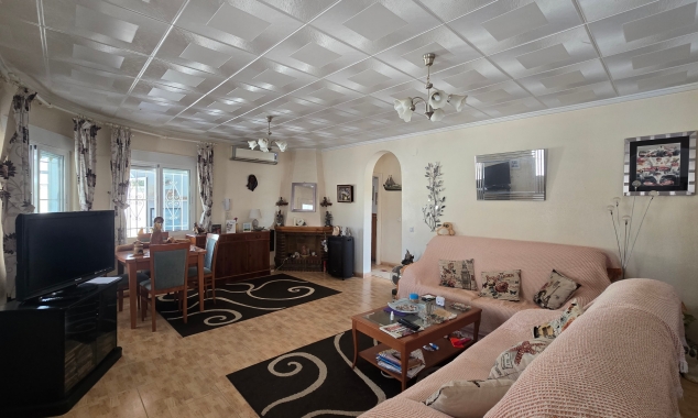 Property for sale - Villa for sale - Torrevieja - San Luis