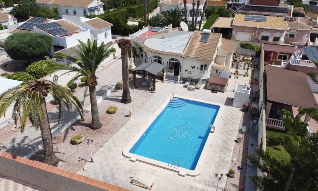 Property for sale - Villa for sale - Torrevieja - San Luis