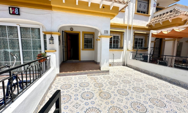 Property for sale - Townhouse for sale - Torrevieja - Jardin del Mar