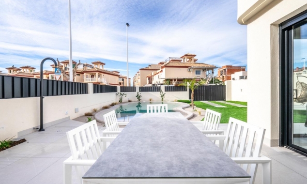 New Property for sale - Villa for sale - Torre Pacheco - Roldan
