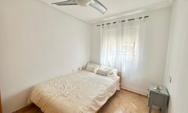 Property for sale - Bungalow for sale - Torrevieja - Altos del Limonar