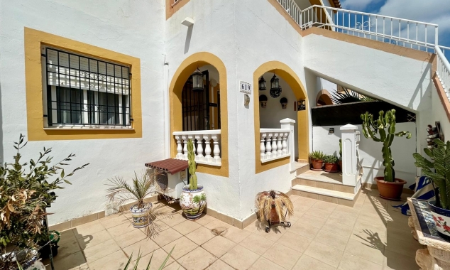 Property for sale - Bungalow for sale - Torrevieja - Altos del Limonar