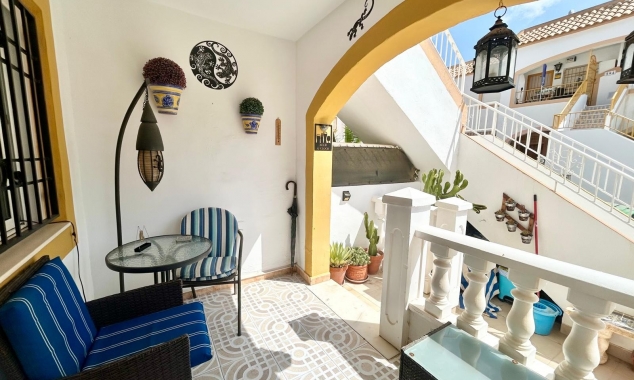 Property for sale - Bungalow for sale - Torrevieja - Altos del Limonar