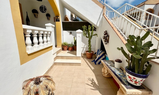Property for sale - Bungalow for sale - Torrevieja - Altos del Limonar