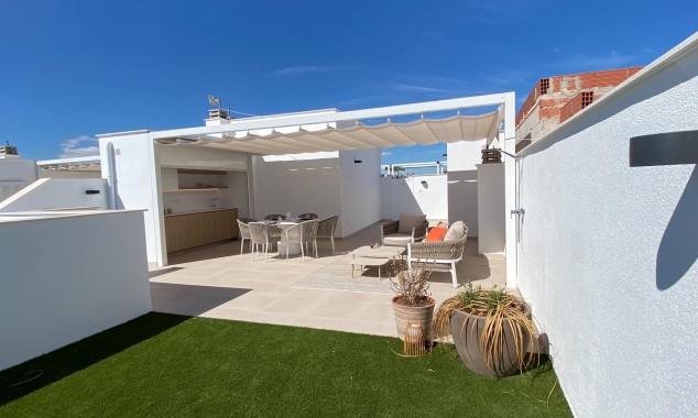 New Property for sale - Bungalow for sale - Pilar de la Horadada - pueblo