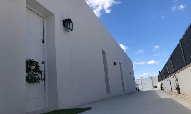 New Property for sale - Villa for sale - Aspe - urbanizaciones