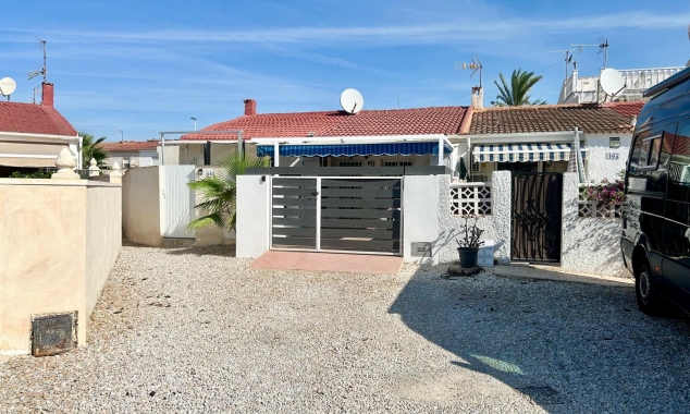 Property for sale - Bungalow for sale - Torrevieja - La Torreta
