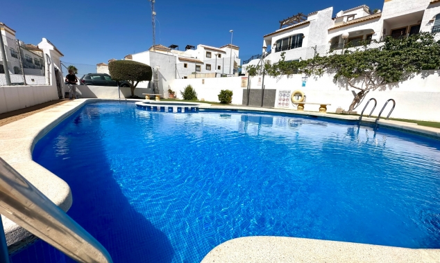 Property for sale - Bungalow for sale - Orihuela - Entre Naranjos