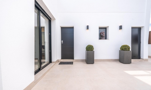 New Property for sale - Villa for sale - Roldan