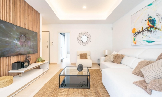 New Property for sale - Villa for sale - Roldan