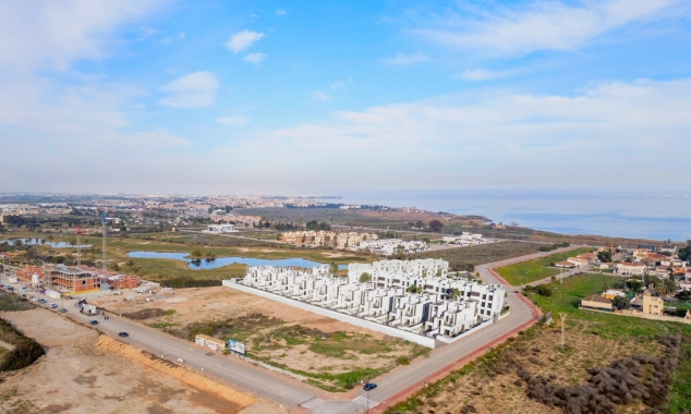 New Property for sale - Villa for sale - Los Alcazares - Serena Golf and Beach Resort