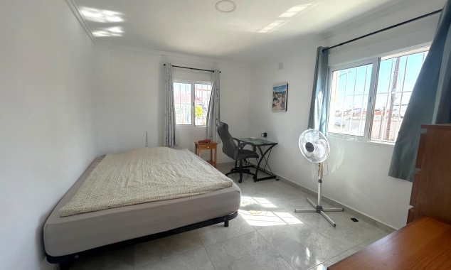 Property for sale - Bungalow for sale - Torrevieja - La Torreta
