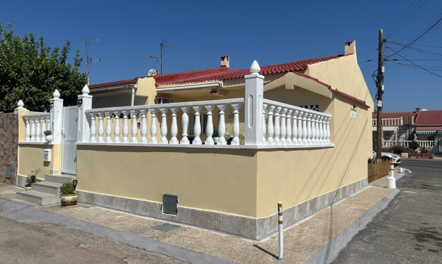Property for sale - Bungalow for sale - Torrevieja - La Torreta