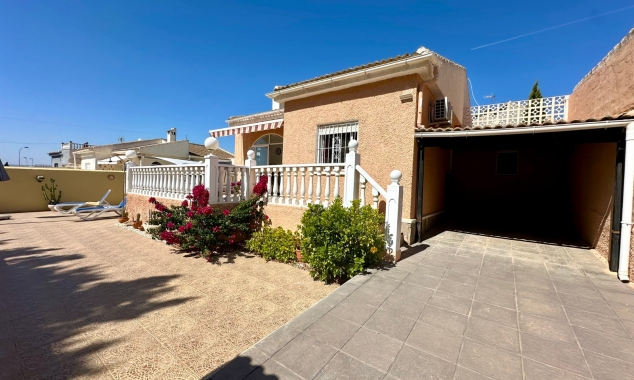 Propiedad en venta - Villa en venta - Torrevieja - San Luis
