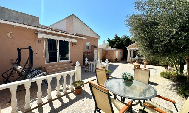 Propiedad en venta - Villa en venta - Torrevieja - San Luis