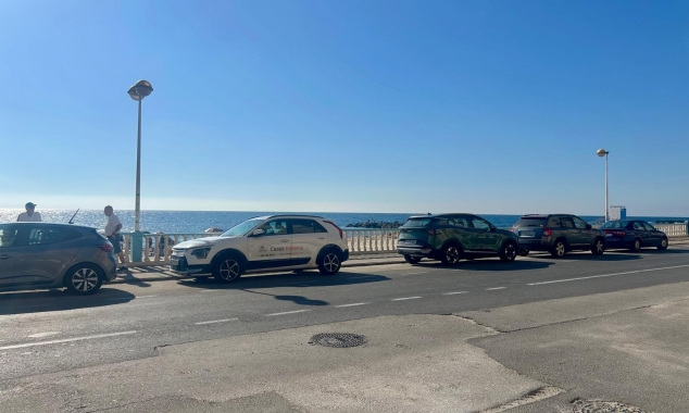 Property for sale - Traspasso - Torrevieja - Playa De Los Locos