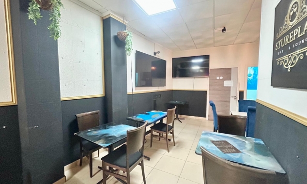 Property for sale - Traspasso - Torrevieja - Playa De Los Locos