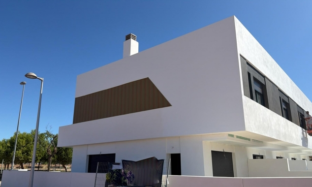 New Property for sale - Townhouse for sale - Pilar de la Horadada
