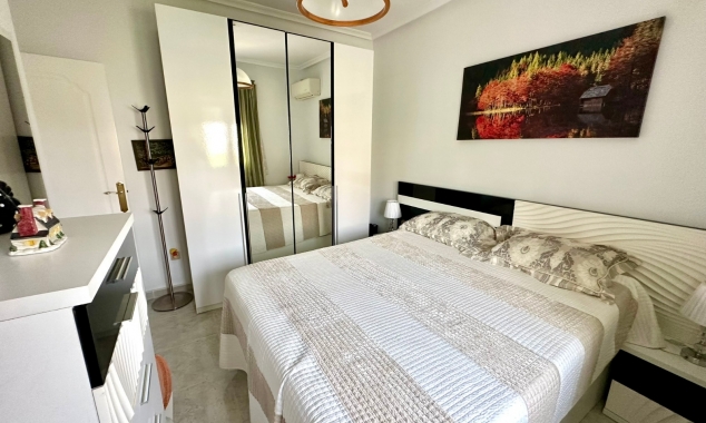 Property for sale - Villa for sale - Torrevieja - El Chaparral