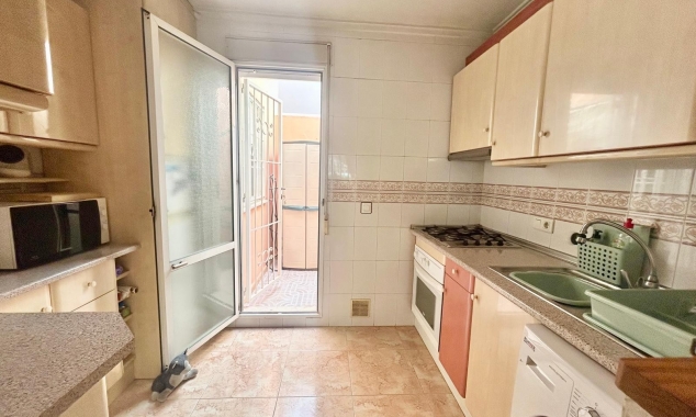 Property for sale - Bungalow for sale - Torrevieja - Altos del Limonar