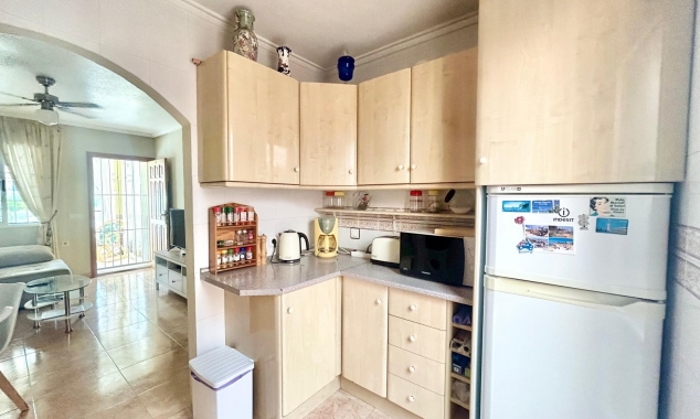 Property for sale - Bungalow for sale - Torrevieja - Altos del Limonar