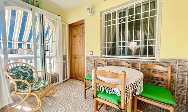 Property for sale - Bungalow for sale - Torrevieja - Altos del Limonar