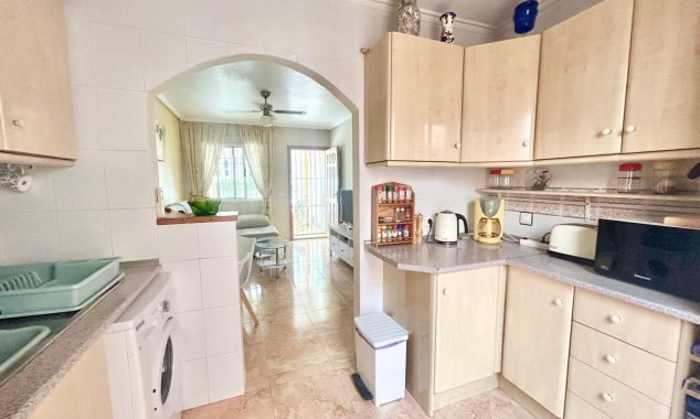 Property for sale - Bungalow for sale - Torrevieja - Altos del Limonar