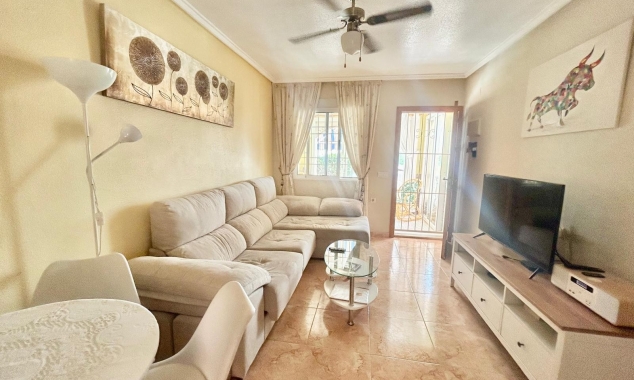 Property for sale - Bungalow for sale - Torrevieja - Altos del Limonar