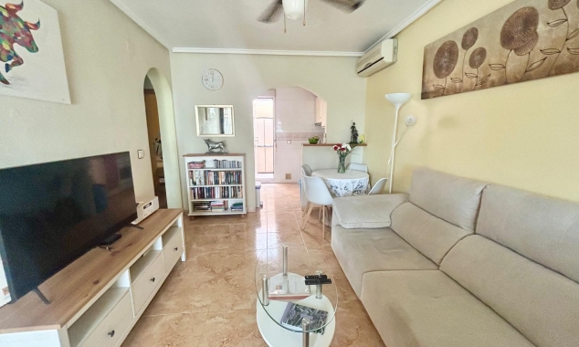Property for sale - Bungalow for sale - Torrevieja - Altos del Limonar