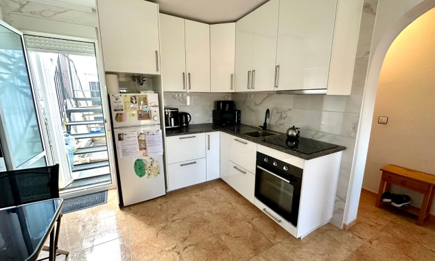 Property for sale - Bungalow for sale - Torrevieja - Altos del Limonar