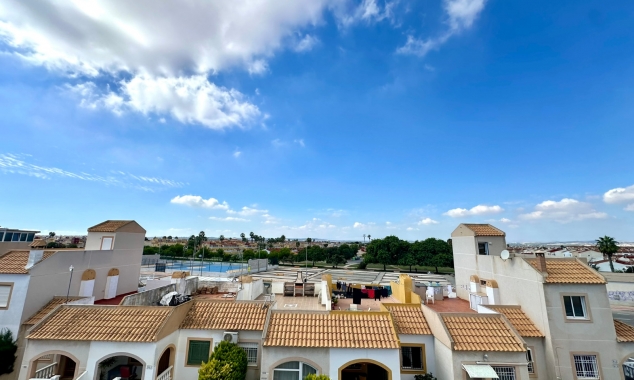 Property for sale - Bungalow for sale - Torrevieja - Altos del Limonar