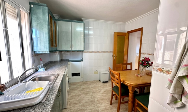 Te koop aangeboden onroerend goed - Appartement te koop - Torrevieja - San Luis