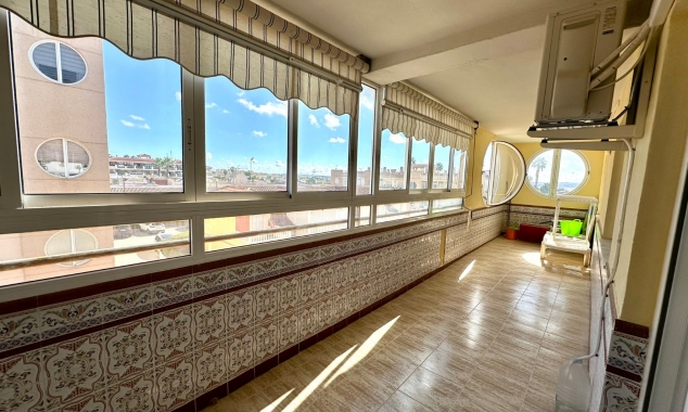 Te koop aangeboden onroerend goed - Appartement te koop - Torrevieja - San Luis