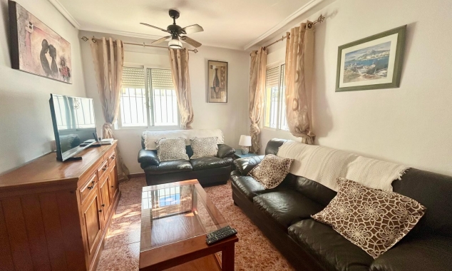 Property for sale - Townhouse for sale - Torrevieja - Jardin del Mar