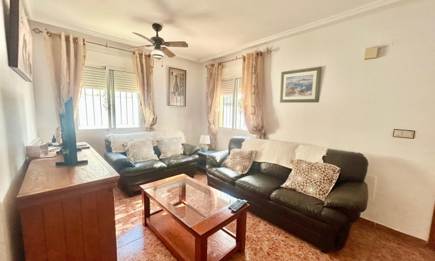 Property for sale - Townhouse for sale - Torrevieja - Jardin del Mar