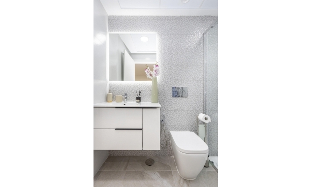 Nieuw onroerend goed te koop - Appartement te koop - Torrevieja - Nueva Torrevieja
