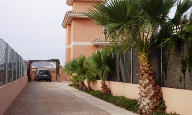 Bargain on Mar Menor for sale cheap in La Manga, close to Murcia and Cartagena, Spainsh property